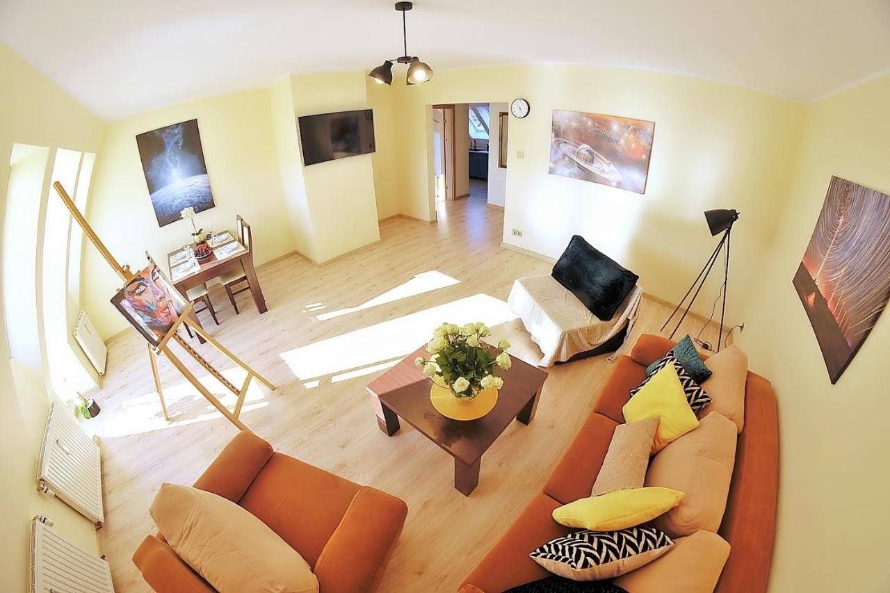 50 M Do Plazy Thobruk Apartamenty Piekna Dama Z Kolobrzegu Buitenkant foto